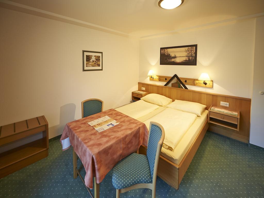 Haus Lanner Apartment อัลเทนมาร์คท์ อิม พองเงา ห้อง รูปภาพ